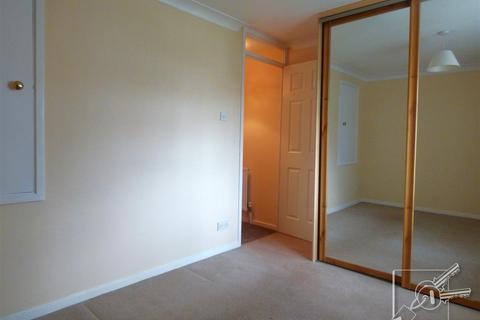 9 Harrowby Gardens, Northfleet, Gravesend, DA11 8SH