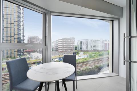 Studio to rent, Oakley House, Battersea Power Station, London, SW11