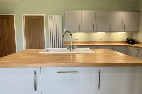2, Brookhouse Cottage Brookhouse Lane, Callow Hill, Redditch, B97 5PP