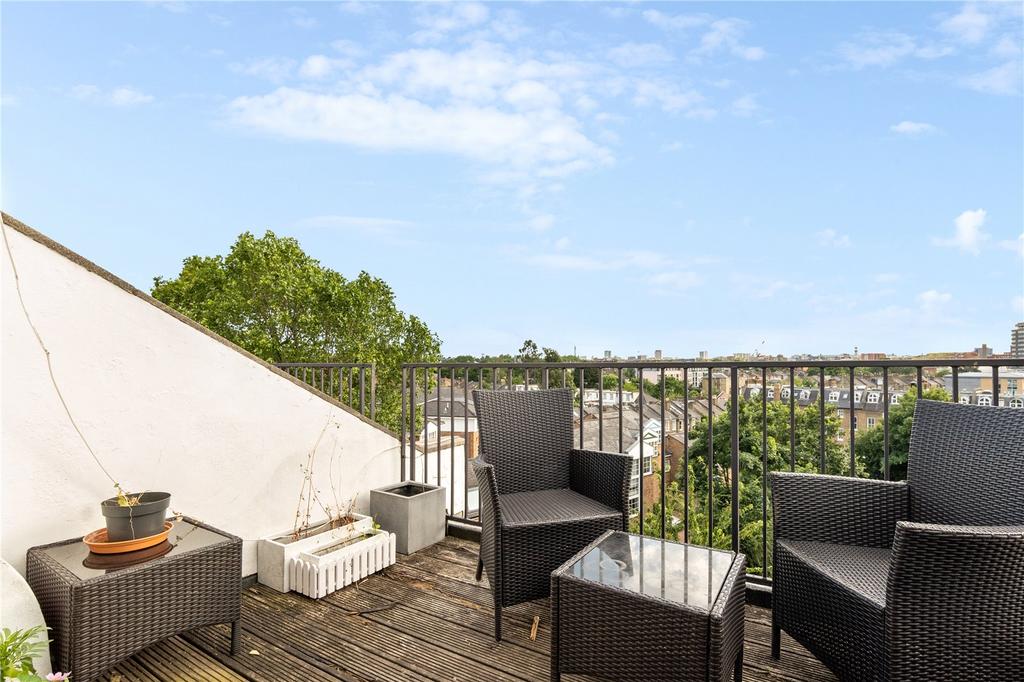 Apartment in London, Taverner Square, Highbury - View 2