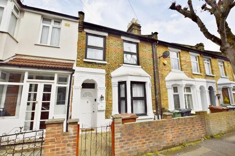 3 bedroom terraced house for sale, Woodend Road, Walthamstow, E17