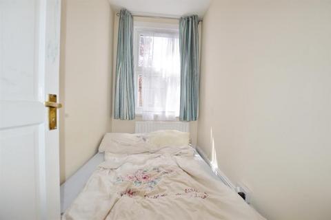 3 bedroom terraced house for sale, Woodend Road, Walthamstow, E17