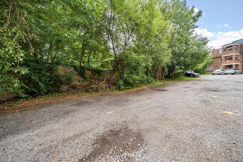 1 bedroom property with land for sale - Pembroke Road,  London,  N10,  Muswell Hill,  N10