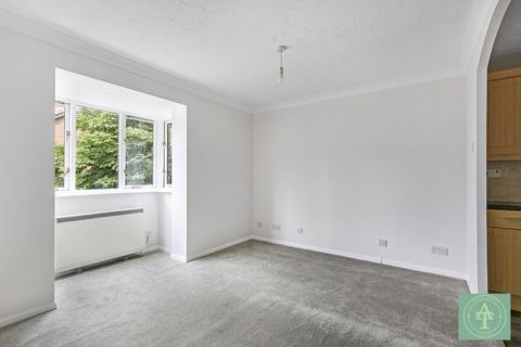 97 Ainsley Close, Edmonton, London, N9 9SH