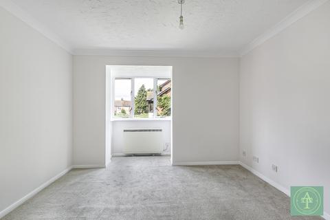 97 Ainsley Close, Edmonton, London, N9 9SH