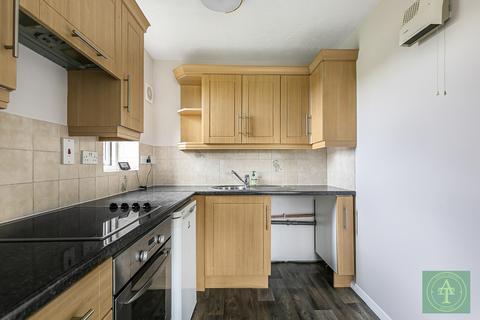 97 Ainsley Close, Edmonton, London, N9 9SH