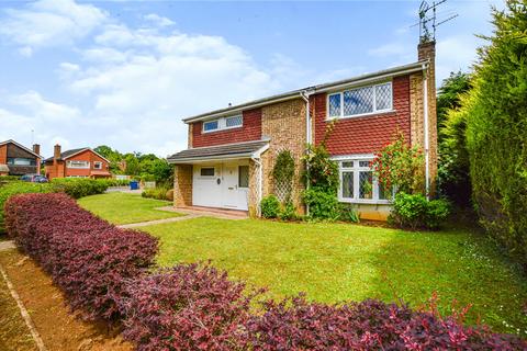 4 bedroom detached house to rent, Chestnut Way, Busbridge, Godalming, Surrey, GU7