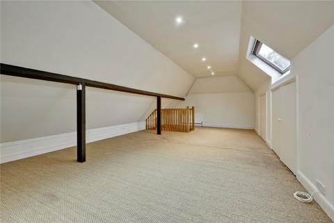 The Lime Brooks Close, Weybridge, KT13 0LX