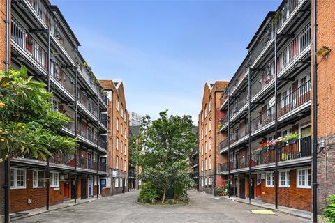 Flat 4, Dauncy House Webber Row, London, SE1 8QS