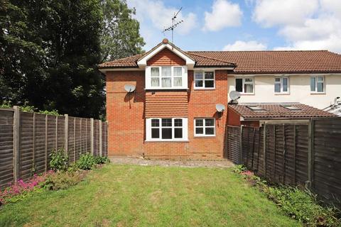 19 Chapel Meadow, Tring, HP23 5HB