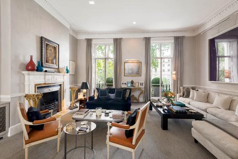 6 bedroom terraced house for sale, Wilton Crescent, London, SW1X