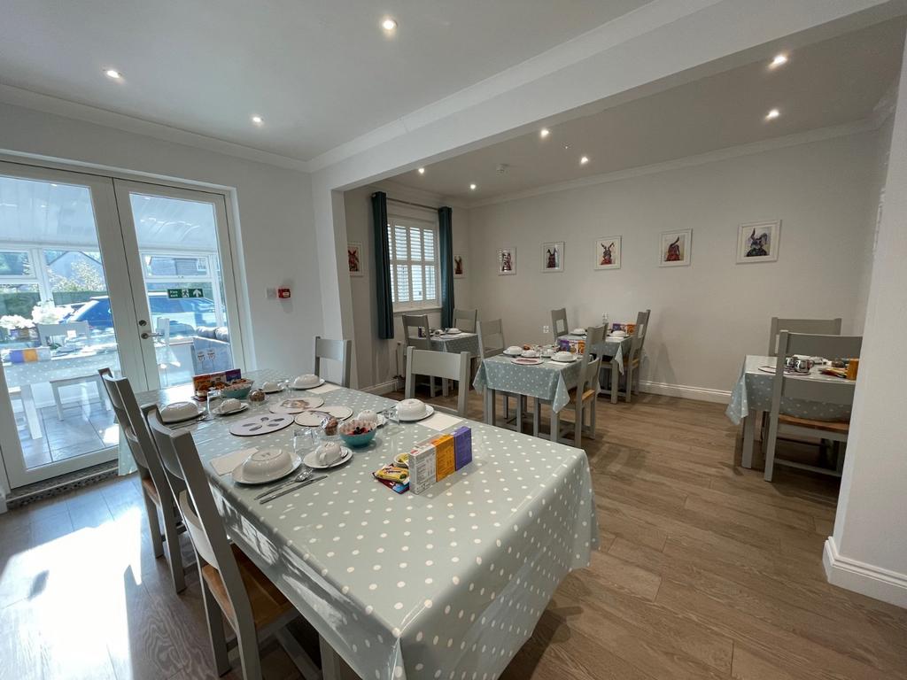 Victoria Road, Cirencester, GL7 9 bed detached house for sale £1,250,000