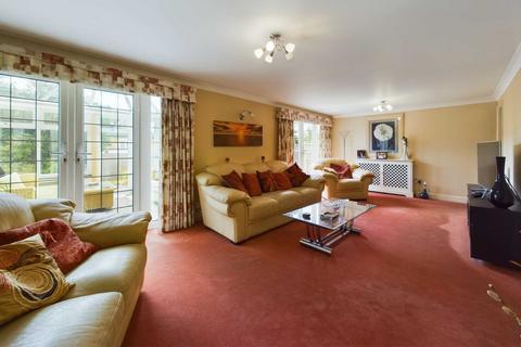 3 bedroom detached house for sale, Lockers Park Lane, Hemel Hempstead