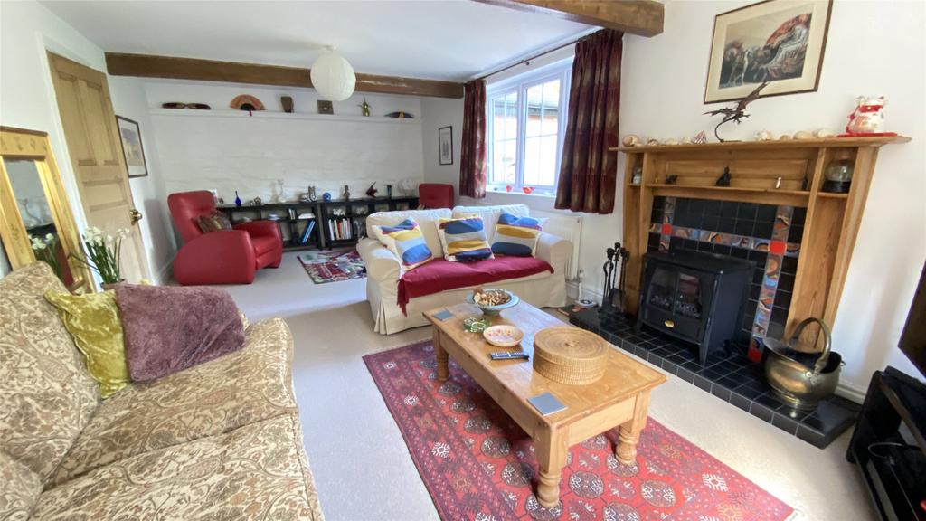 Main Street, Kirby Bellars, Melton Mowbray 3 bed detached house for sale £375,000