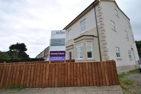 4 bedroom townhouse to rent, York House, Cornelia Terrace, Seaham, County Durham, SR7