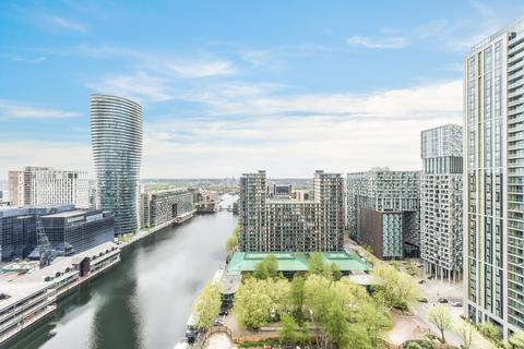 Studio to rent, Pan Peninsula, Canary Wharf, London, E14