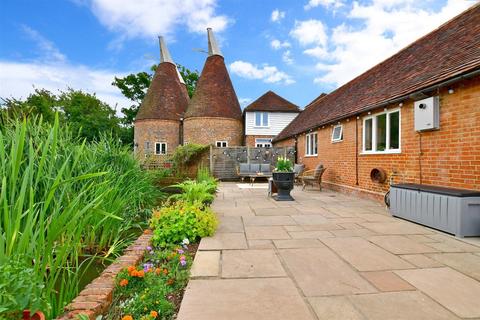 2 bedroom bungalow for sale, Station Road, Northiam, Rye, East Sussex