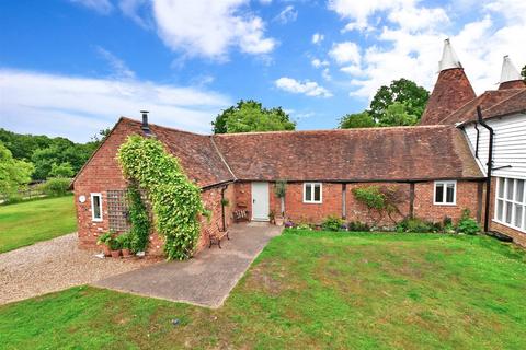 2 bedroom bungalow for sale, Station Road, Northiam, Rye, East Sussex