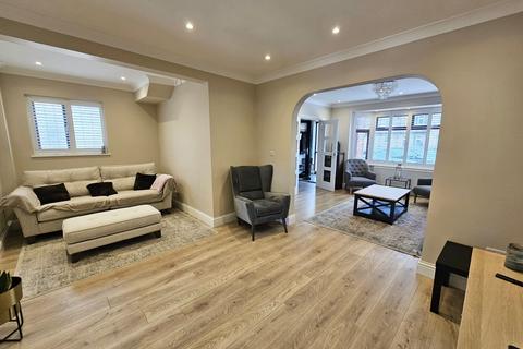 167 Springwell Road, Hounslow, TW5 9BN