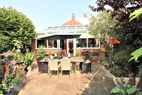 2 bedroom bungalow for sale, Beatty Road, Bournemouth, BH9