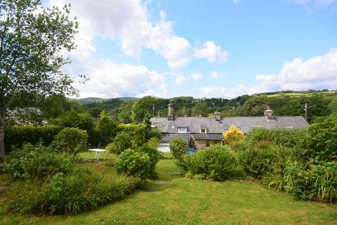 3 Maes Caled, Dolgellau, LL40 1UF