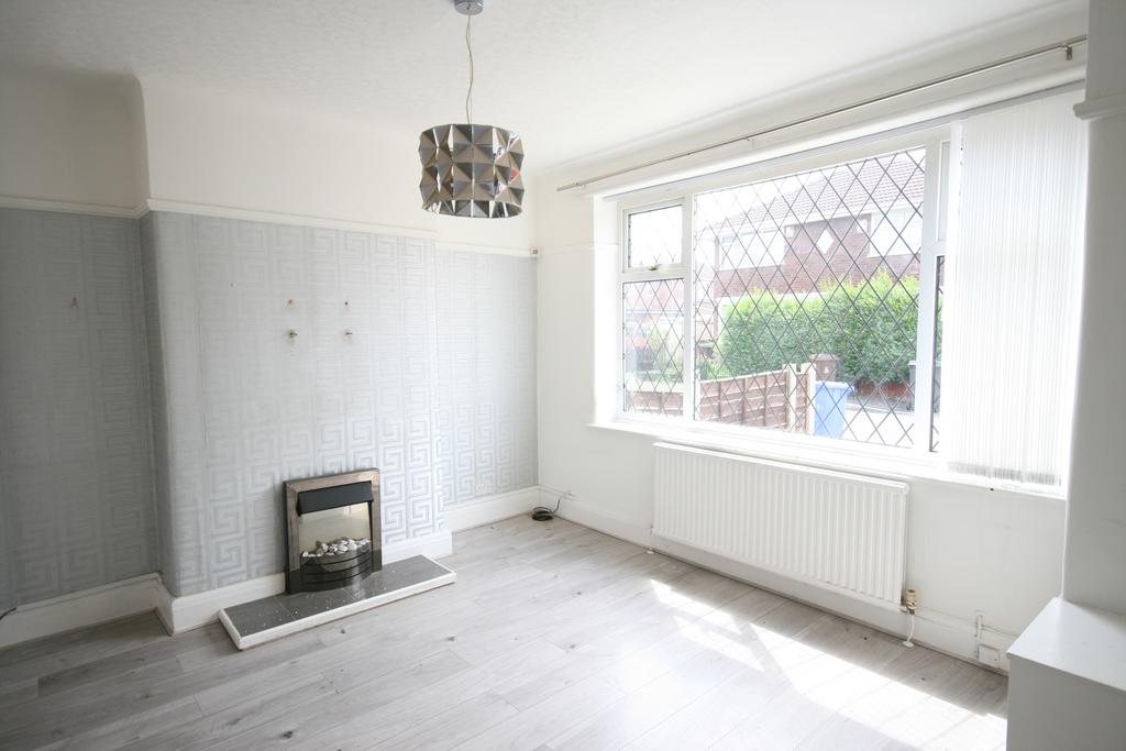 House in Droylsden - View 2
