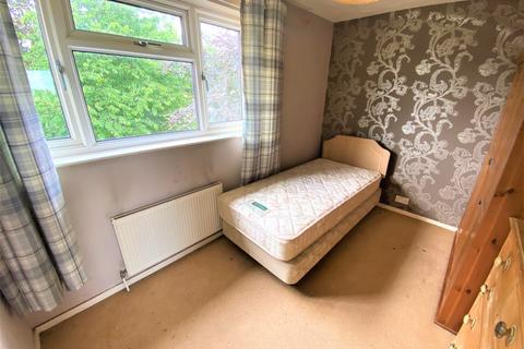 6 Hallfield Crescent, Honington, Grantham, NG32 2PW
