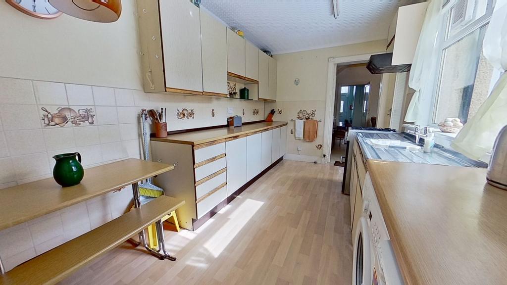Kitchen/Breakfast Room