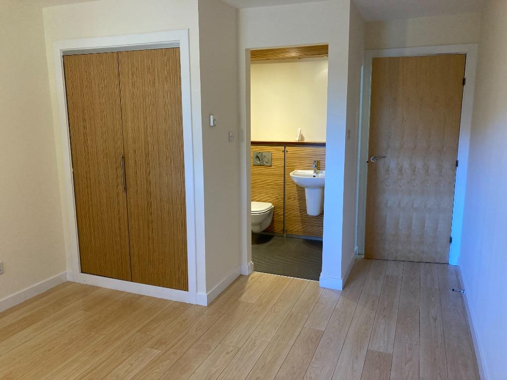 Apartment in Edinburgh - View 3