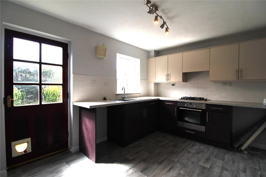 Station Drive, Ripon, North Yorkshire, UK, HG4 2 bed house £750 pcm