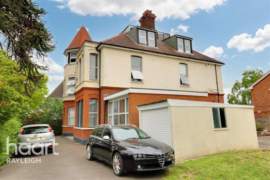 Great Wheatley Road, Rayleigh 1 bed flat £1,000 pcm (£231 pw)