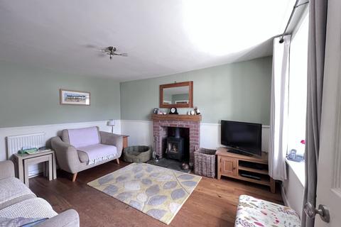 Primrose Cottage, 10 Burn Brae, Twynholm, Kirkcudbright, DG6 4NU