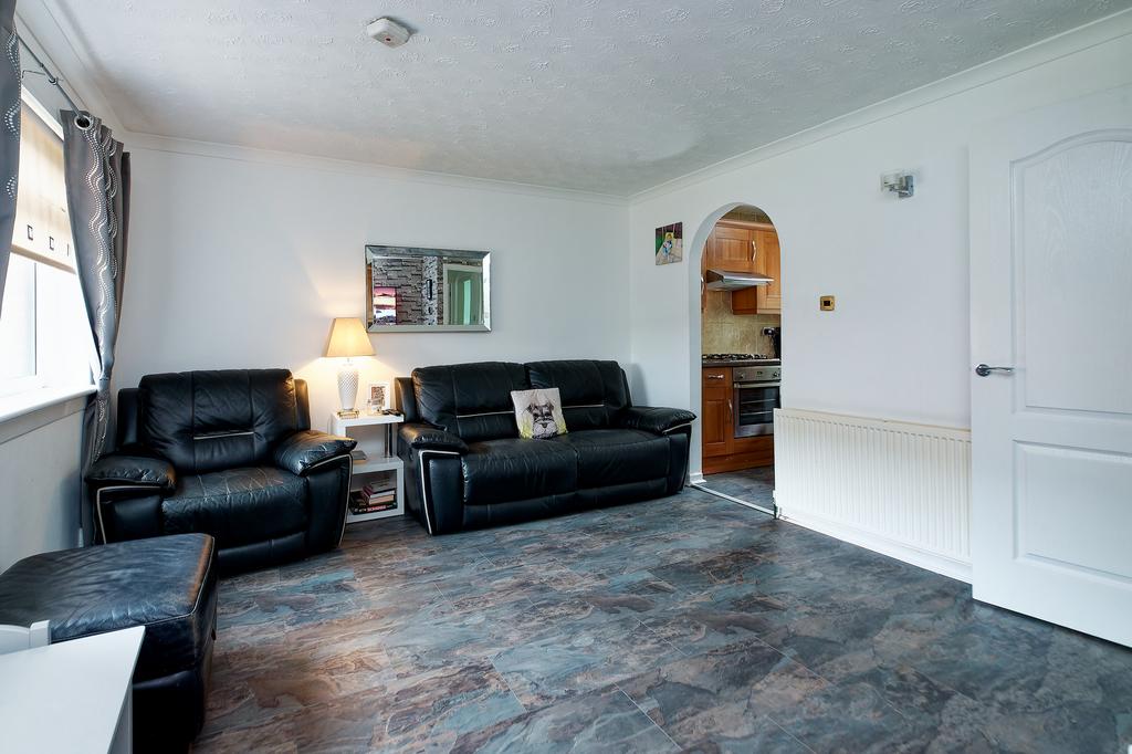 143 Greenlaw Crescent, Paisley, PA1 3RT 2 bed cottage £110,000