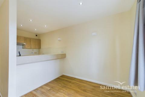 1 bedroom flat to rent, St. Benedicts Close, Tooting, SW17