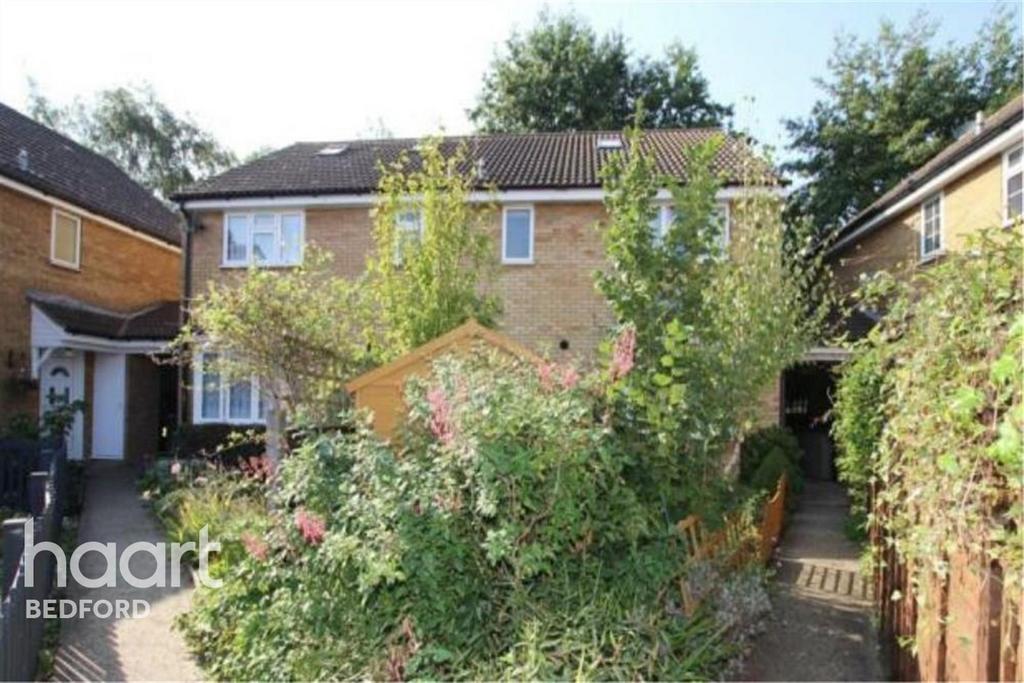 Biggleswade 1 bed detached house to rent £850 pcm (£196 pw)