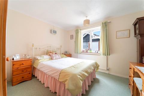 6 Ash Ground Close, Brantham, Manningtree, CO11 1TY