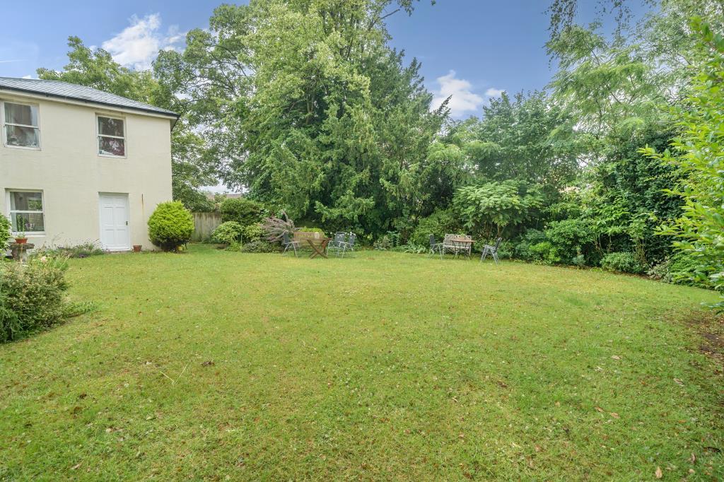 Kidlington, Oxfordshire, OX5 1 bed retirement property for sale £100,000