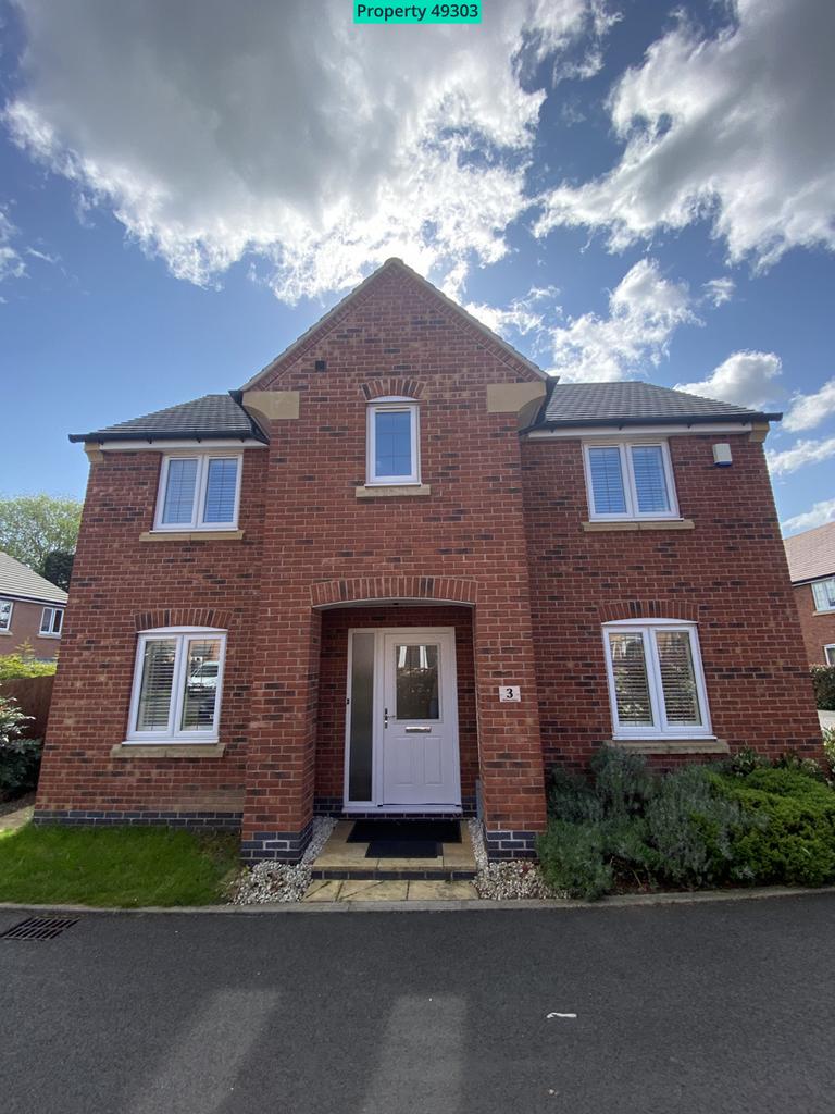 Wicket Close, Loughborough, LE11 3 bed detached house £1,500 pcm (£