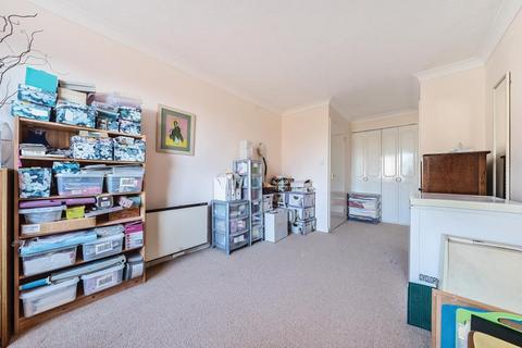 2 bedroom retirement property for sale, The Moors,  Kidlington,  Oxfordshire,  OX5
