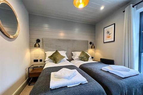 2 bedroom lodge for sale, Retallack Resort Saint Columb, Cornwall TR9