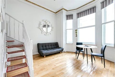 1 bedroom apartment to rent, Trebovir Road, Earls Court, London, SW5