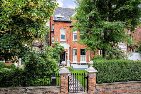 7 bedroom semi-detached house for sale, Westover Road, London, SW18