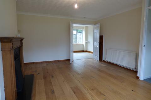 3 bedroom terraced house to rent, West View, Uckfield TN22
