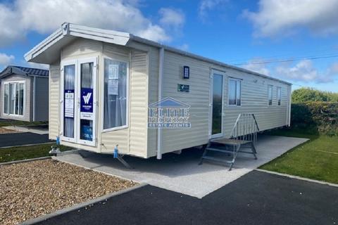 3 bedroom mobile home for sale, Pentre'r Bryn, Llandysul, Carmarthenshire. SA44 6JZ