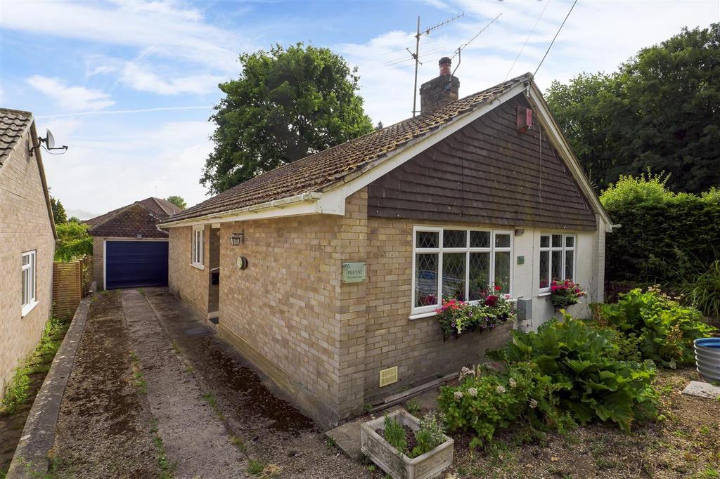 Pelynt, Newnham Lane, Newnham 3 bed bungalow for sale £490,000