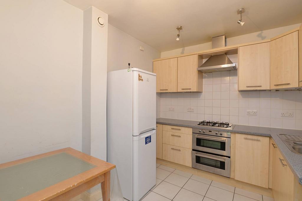 MFL1220539 800.jpg