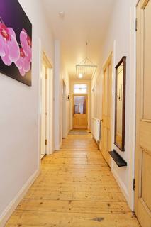 4 Drum Terrace, Edinburgh, EH7 5NB