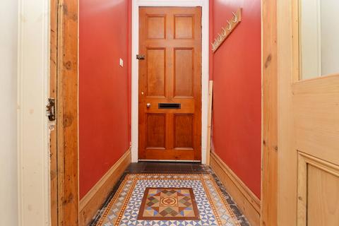 4 Drum Terrace, Edinburgh, EH7 5NB