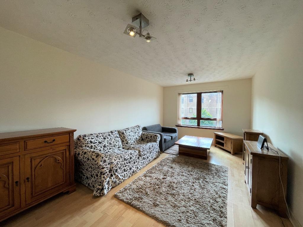 Paisley Road West, Glasgow, G51 1 bed flat to rent £850 pcm (£196 pw)