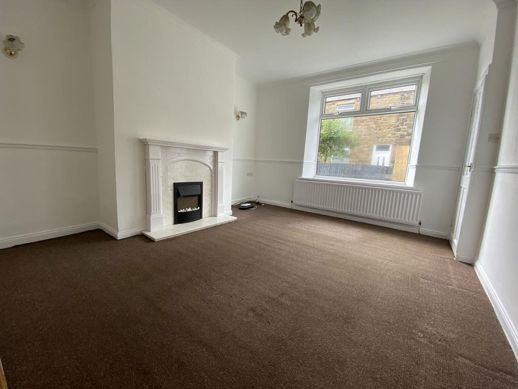 Windsor Gardens, Consett, Durham, DH8... 3 bed terraced house £75,000